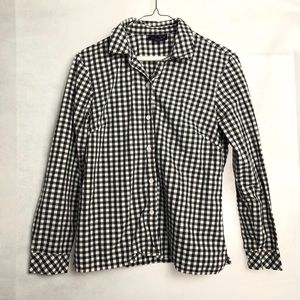 Ann Taylor black and white gingham button-up